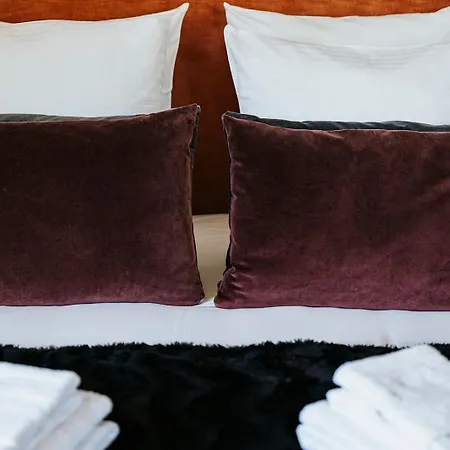 Le Clos De Bellevue Bed & Breakfast