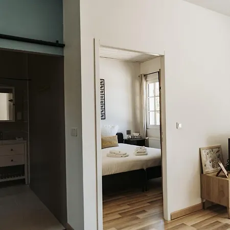 Le Clos De Bellevue Bed & Breakfast Mortagne-sur-Gironde